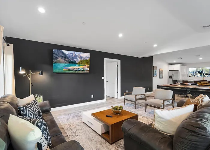 Closest Walk To Entertainment District Scottsdale